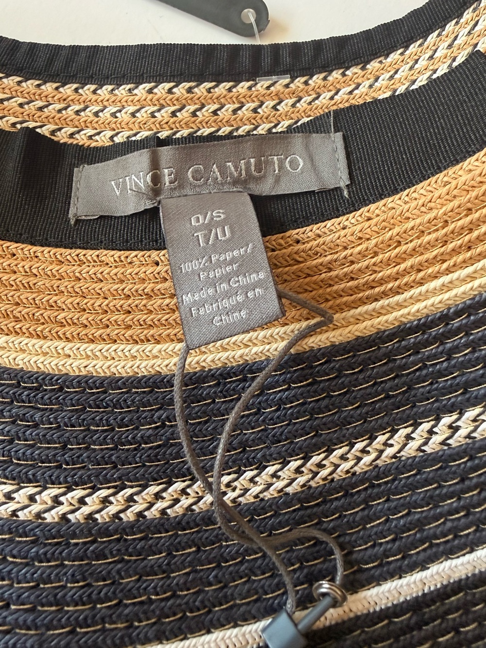 NWT Vince Camuto Roll Up Sun Visor - Picture 2 of 4